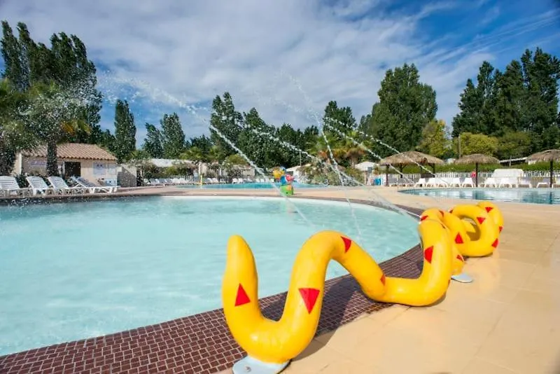 Campsite Camping Officiel Siblu Le Montourey Frejus