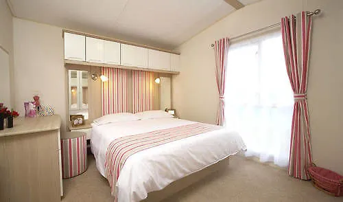 Campsite Camping Officiel Siblu Le Montourey Frejus