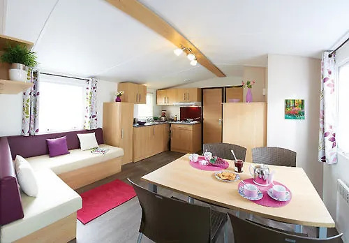 Camping Officiel Siblu Le Montourey Frejus Campsite