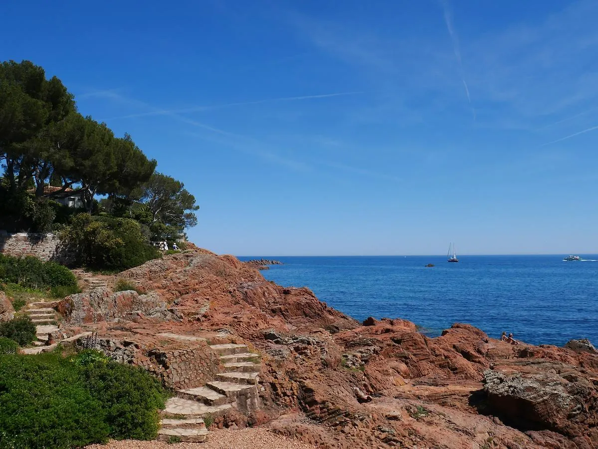 Camping Officiel Siblu Le Montourey Frejus